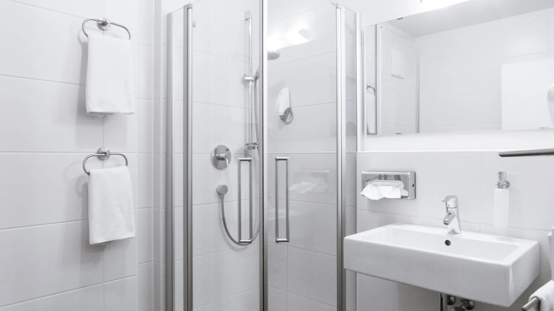 ***  Hotel Kapeller Innsbruck Austria