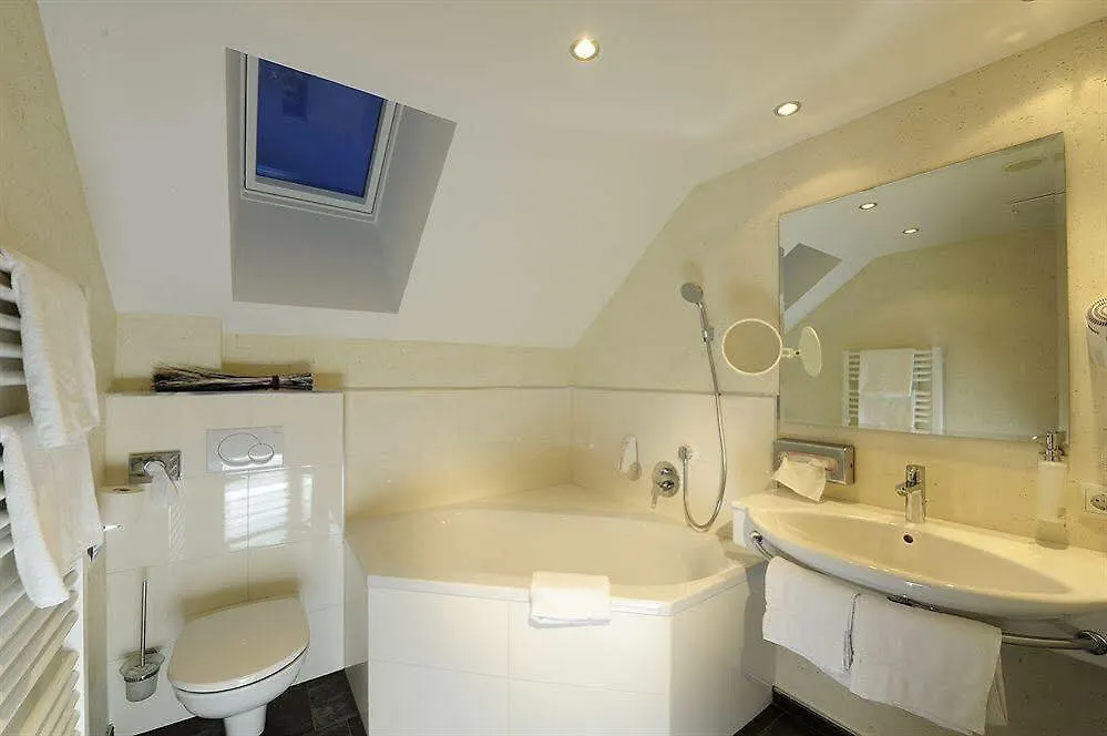 Hotel Kapeller Innsbruck 3*,