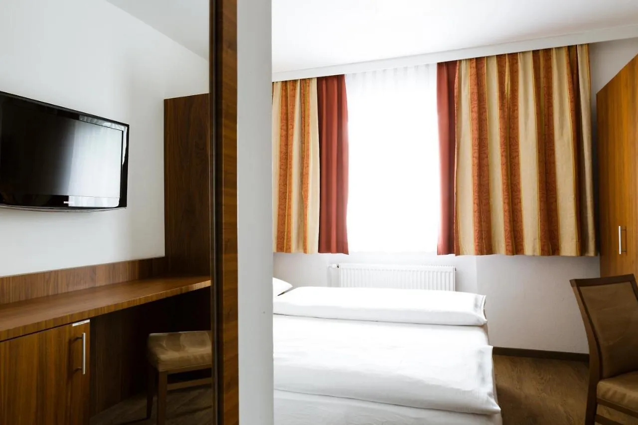 ***  Hotel Kapeller Innsbruck Austria